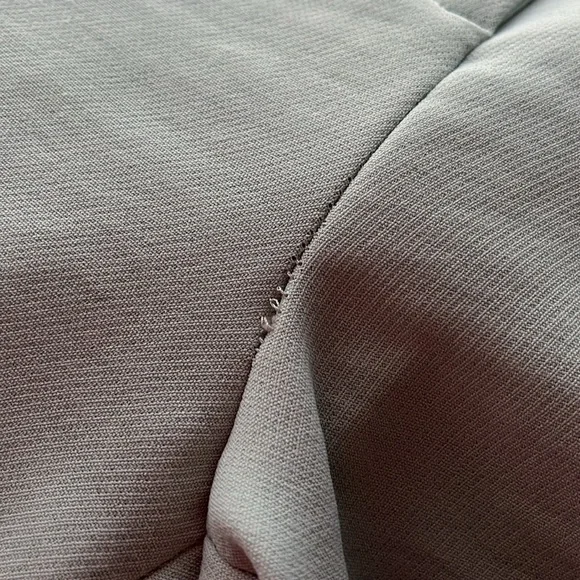 “Zara: Woman’s Cuffed Trousers size Large” - Picture 10 of 11